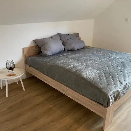 Ferienwohnung Urlaubsidylle Haus Kirst 酒店 Weinsheim (Bitburg-Prum)